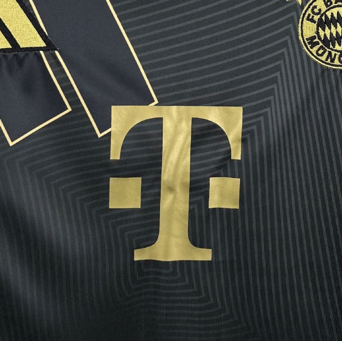 Bayern Edição Especial 2025/26